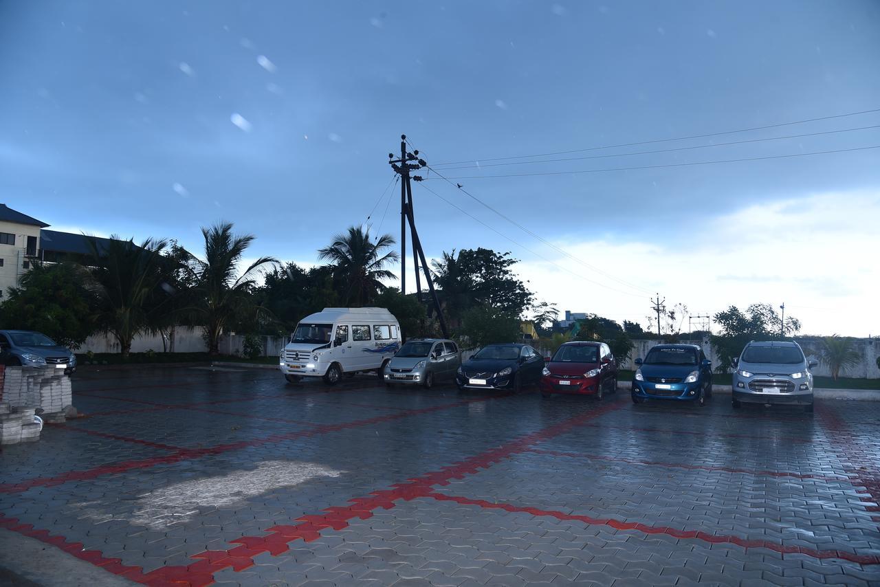 Hotel Queens Inn Velankanni Exterior foto